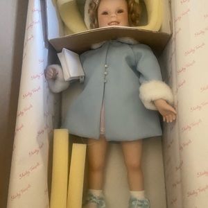 Vintage Shirley Temple Sundays Best Doll by Danbury Mint 17”